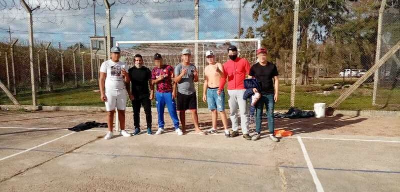 Jóvenes en la nueva cancha