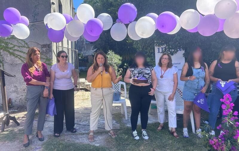 Dra Curbelo, Dra Venosa, Mónica Botero y adolescentes